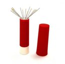 Игольница-"твистер" магнитная (цвет: красный/белый)